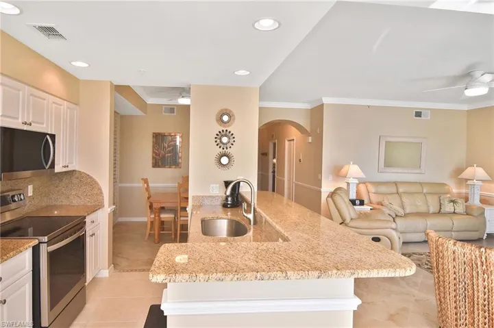 10361 Butterfly Palm Dr 723, Fort Myers, Florida 33966