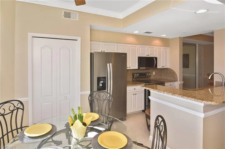 10361 Butterfly Palm Dr 723, Fort Myers, Florida 33966