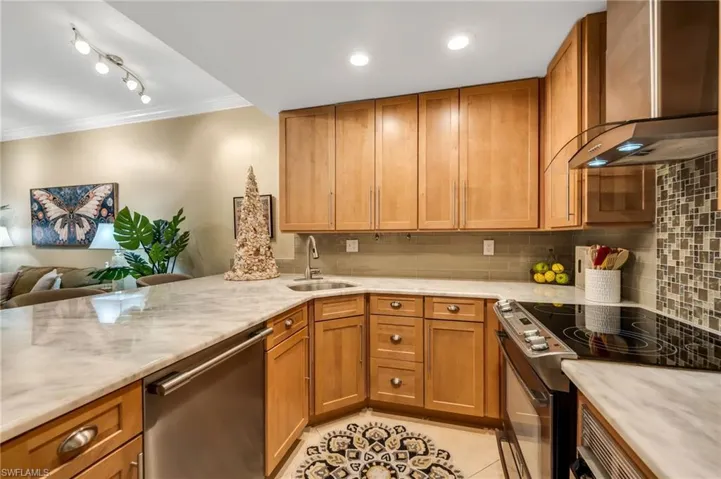 3310  Europa  DR, Naples, FL 34105