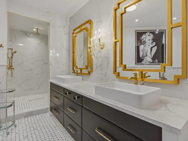 705 10th St S 202, Naples, Florida 34102
