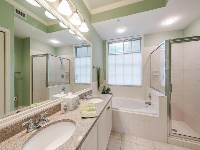 Primary en suite