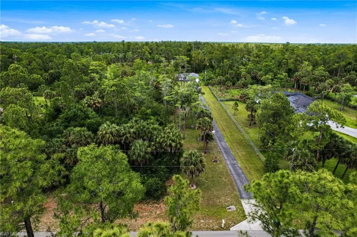 1871 20th Ave Ne, Naples, Florida 34120