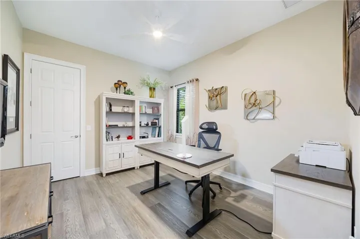 1647 Songbird Ct, Naples, Florida 34120
