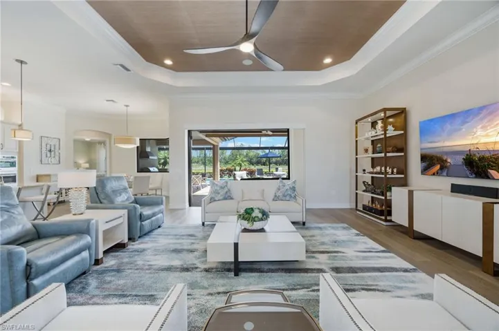 1647 Songbird Ct, Naples, Florida 34120