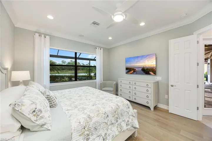 1647 Songbird Ct, Naples, Florida 34120