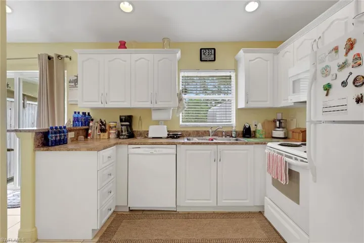 3110  Desoto S BLVD, Naples, FL 34117