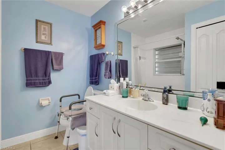 3110  Desoto S BLVD, Naples, FL 34117