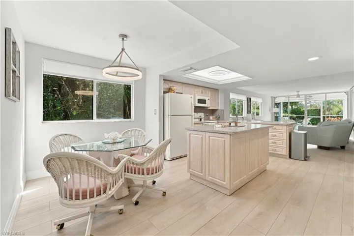 270 Naples Cove Dr 3101, Naples, Florida 34110