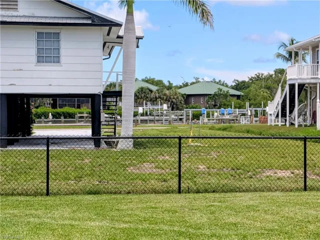 Surrounding community with stairs