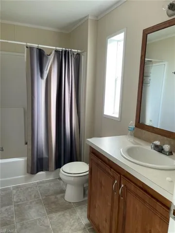 4896  5th  RD, Labelle, FL 33935