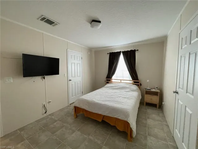 4896  5th  RD, Labelle, FL 33935