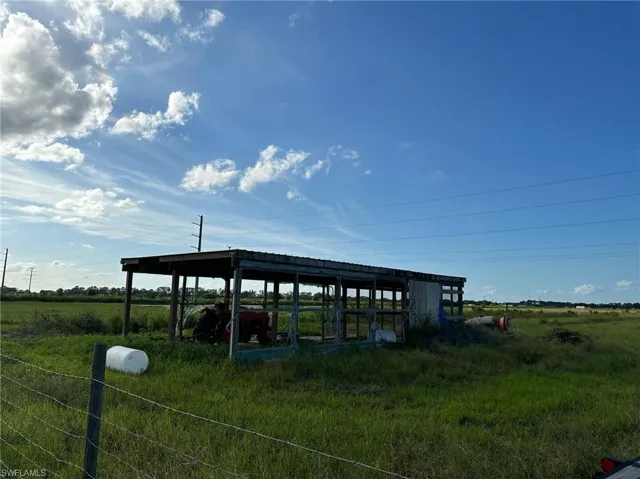 4896  5th  RD, Labelle, FL 33935