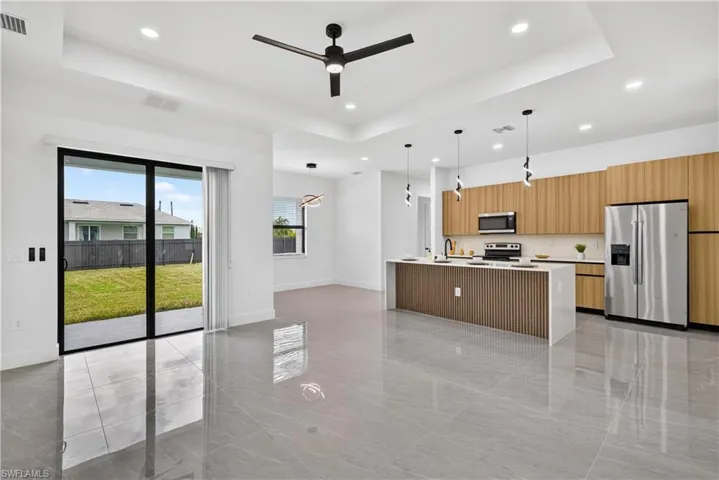 2806 Connie Ave N, Lehigh Acres, Florida 33971