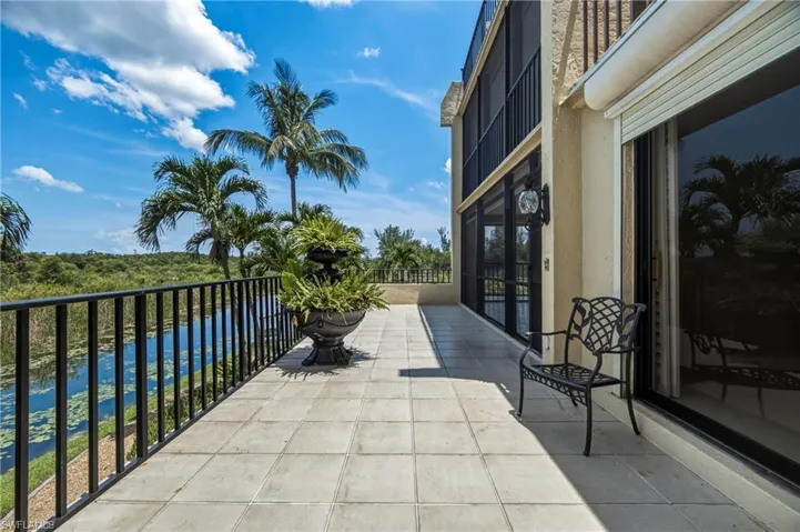 7129 Lakeridge View Ct 104, Fort Myers, Florida 33907