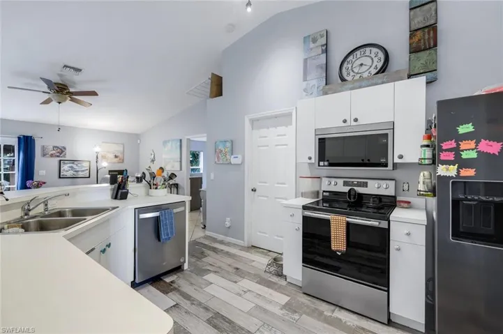1006 SW 9th  AVE, Cape Coral, FL 33991