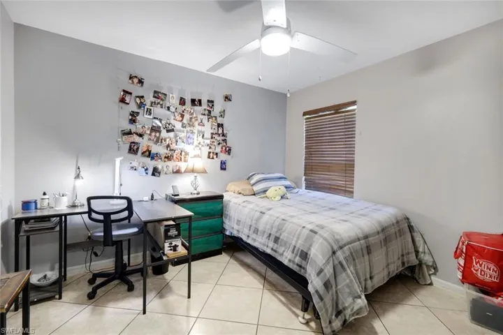 1006 SW 9th  AVE, Cape Coral, FL 33991