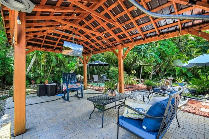 1006 SW 9th  AVE, Cape Coral, FL 33991