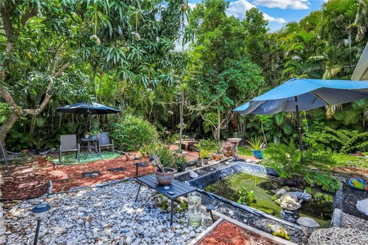 1006 SW 9th  AVE, Cape Coral, FL 33991