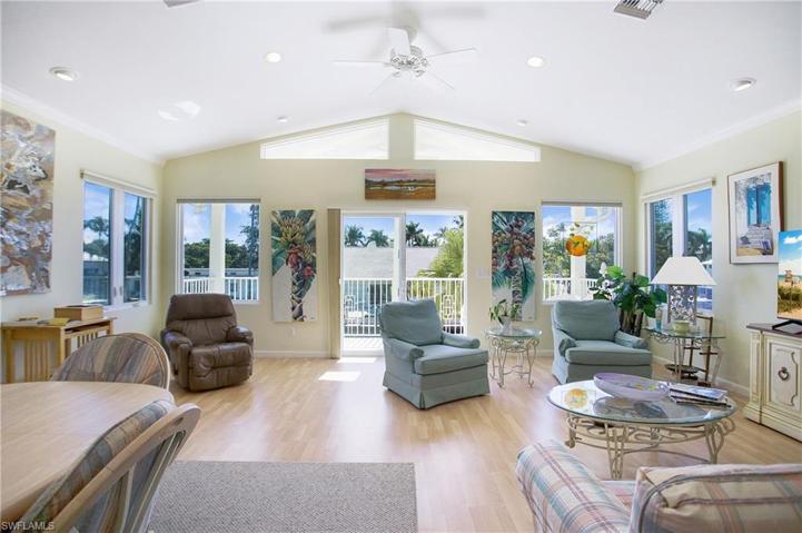 Upstairs Family Room