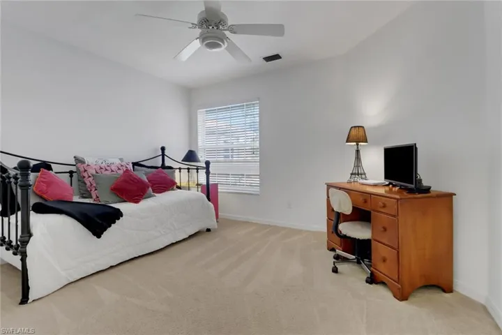 Guest room #1