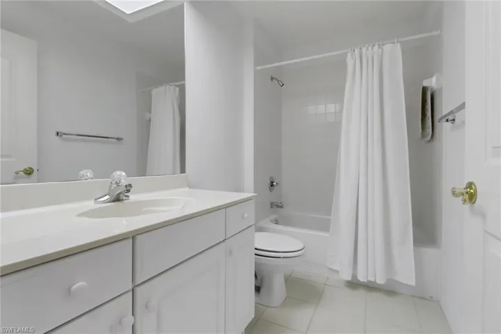Full bathroom for guest room #1