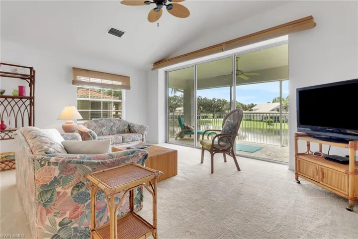 6180 Reserve Cir 203, Naples, Florida 34119