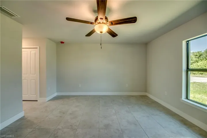 54  Elva S AVE, Lehigh Acres, FL 33976