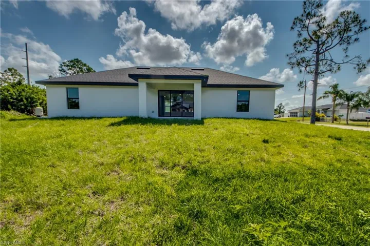 54  Elva S AVE, Lehigh Acres, FL 33976