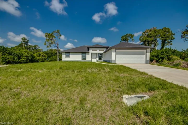54  Elva S AVE, Lehigh Acres, FL 33976