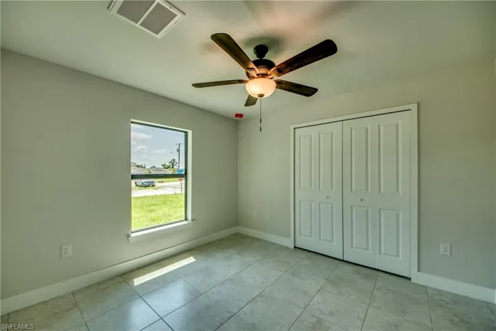 54  Elva S AVE, Lehigh Acres, FL 33976