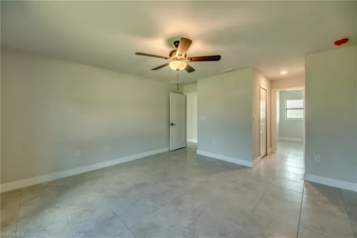 54  Elva S AVE, Lehigh Acres, FL 33976