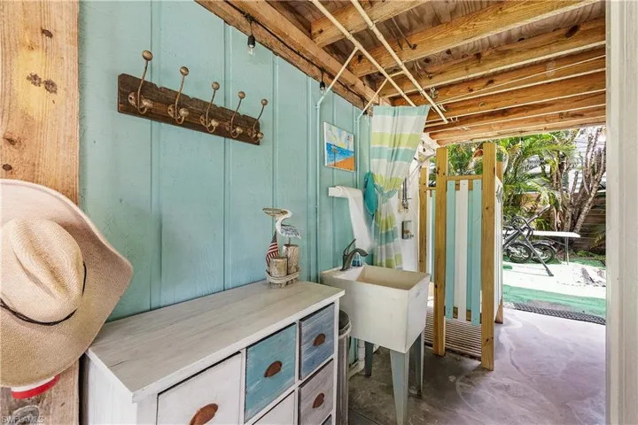 Outside shower