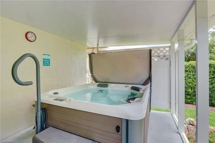 Spa/Hot tub