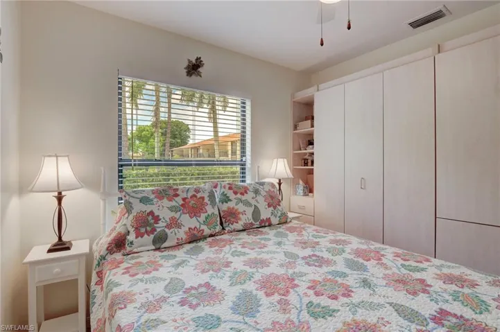 1st. guest bedroom