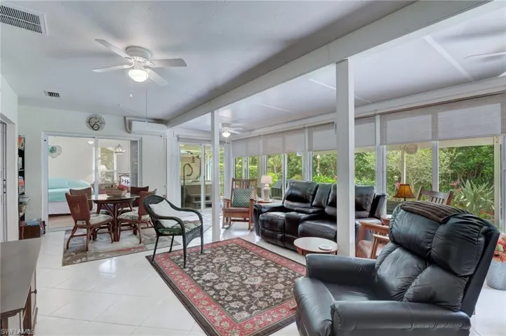 400 sq.ft. Florida room
