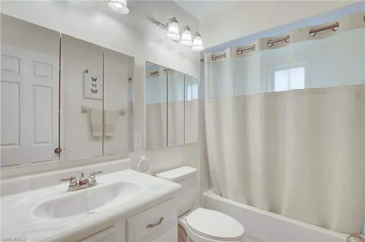 guest full bathroom