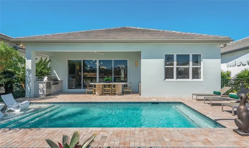 Valencia Sky - Builder Rendering