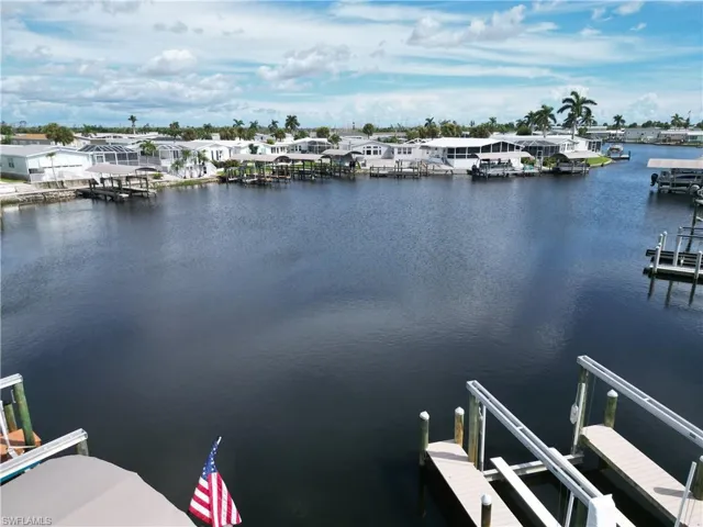 Big water view, largest in all of Bayside.