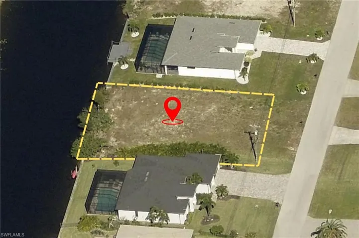 3306 SW 11th  PL, Cape Coral, FL 33914