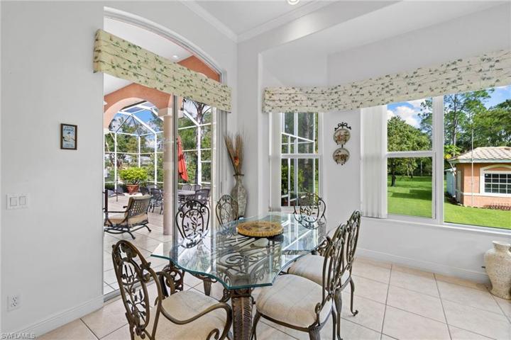 Breakfast Nook