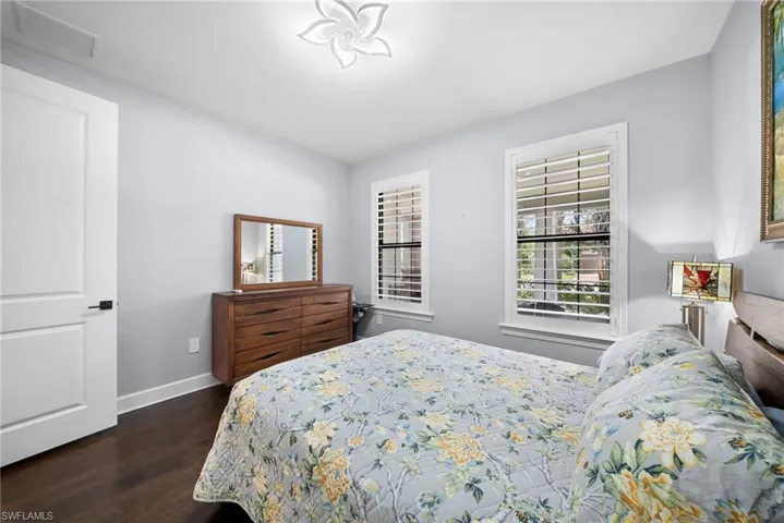 9811 Everglades Dr, Naples, Florida 34120