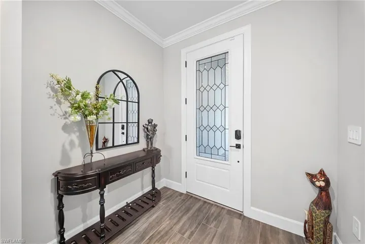 9811 Everglades Dr, Naples, Florida 34120