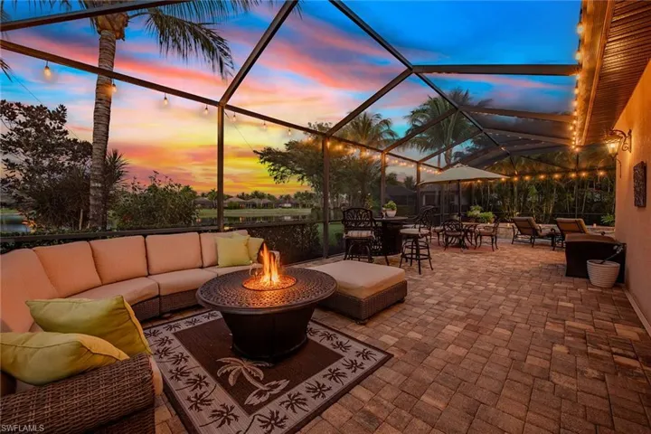 9505 Campanile Cir, Naples, Florida 34114