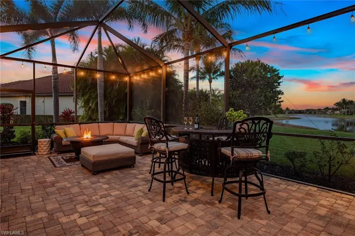 9505 Campanile Cir, Naples, Florida 34114