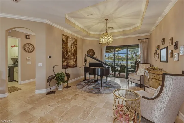 9505 Campanile Cir, Naples, Florida 34114