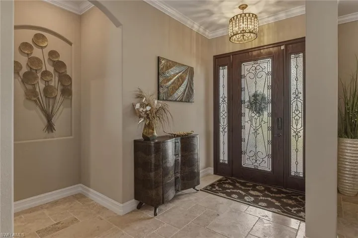 9505 Campanile Cir, Naples, Florida 34114