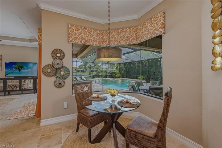 9505 Campanile Cir, Naples, Florida 34114