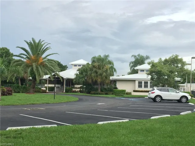 9262 Palm Island Cir, North Fort Myers, Florida 33903