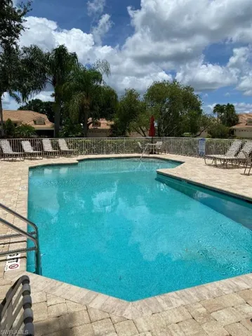 8095  Palomino  DR, Naples, FL 34113
