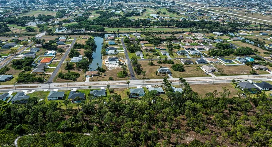 2831 Van Buren Pkwy, Cape Coral Fl 33993